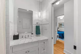 621 Cedar Lake Rd S, Minneapolis, MN 55405 - Photo 17
