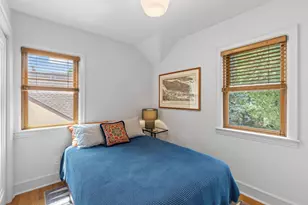 621 Cedar Lake Rd S, Minneapolis, MN 55405 - Photo 13
