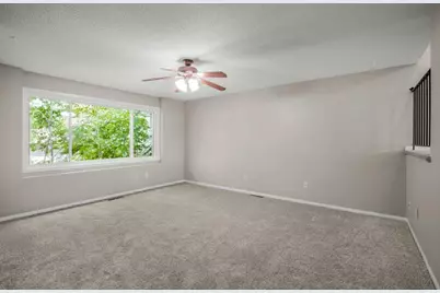1005 W 105th Street, Bloomington, MN 55431 - Photo 11