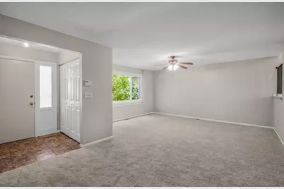 1005 W 105th Street, Bloomington, MN 55431 - Photo 9