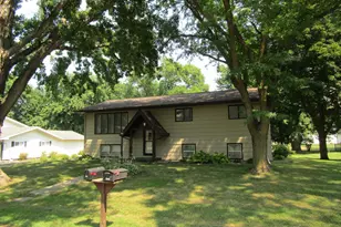 1646 N 5th St, Montevideo, MN 56265 - Photo 57