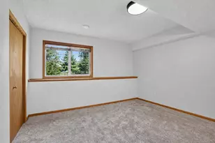 945 Westchester Ave, Shakopee, MN 55379 - Photo 27