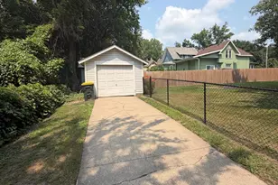 420 SW 11th St, Willmar, MN 56201 - Photo 5
