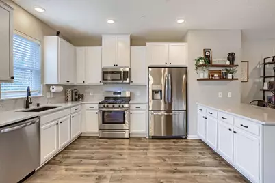 1668 Windigo Lane, Shakopee, MN 55379 - Photo 9