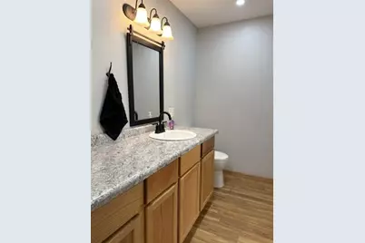 1113 Drake Avenue, Windom, MN 56101 - Photo 5