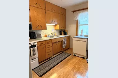 1113 Drake Avenue, Windom, MN 56101 - Photo 7