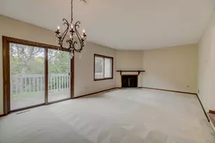 2174 Tower Ct, Woodbury, MN 55125 - Photo 7