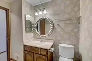 2174 Tower Ct, Woodbury, MN 55125 - Photo 27