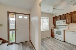 2174 Tower Ct, Woodbury, MN 55125 - Photo 17