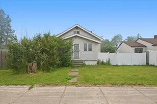 5215 E 2nd St, Superior, WI 54880 - Photo 1