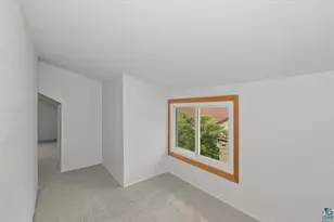 5215 E 2nd St, Superior, WI 54880 - Photo 15