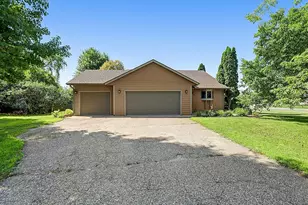 6022 Prairie Rose Dr, Saint Cloud, MN 56303 - Photo 33