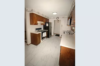 11110 France Avenue S, Bloomington, MN 55431 - Photo 9