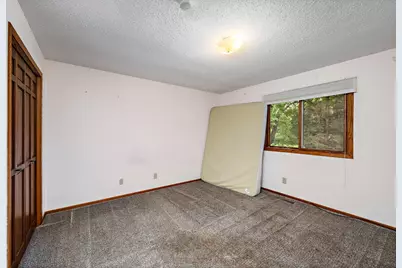 26450 Smithtown Road, Shorewood, MN 55331 - Photo 17