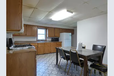 2 S Maple Avenue, Le Center, MN 56057 - Photo 15