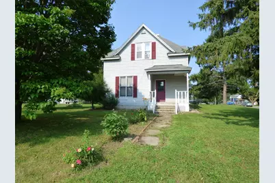 2 S Maple Avenue, Le Center, MN 56057 - Photo 1