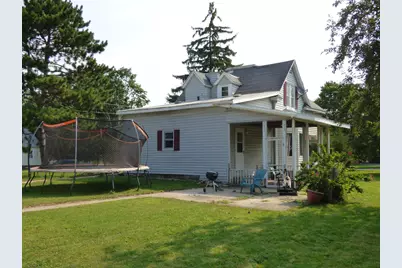 2 S Maple Avenue, Le Center, MN 56057 - Photo 9