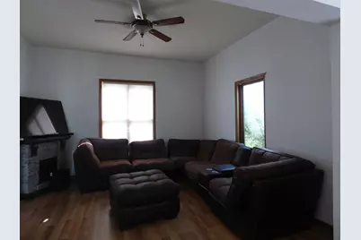 2 S Maple Avenue, Le Center, MN 56057 - Photo 11