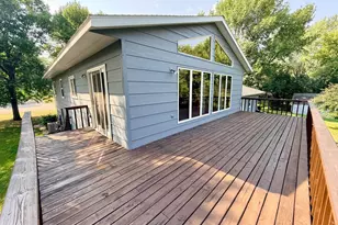 219 Lakeview Dr, Spicer, MN 56288 - Photo 15