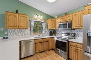 536 Raider Dr, Hudson, WI 54016 - Photo 11