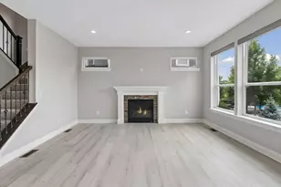 18001 Gleaming Ct, Lakeville, MN 55044 - Photo 7