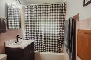 1911 4th Ave NE, Austin, MN 55912 - Photo 11