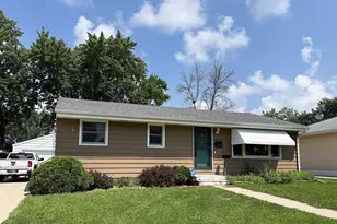 1911 4th Ave NE, Austin, MN 55912 - Photo 1