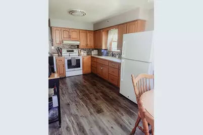 1911 4th Avenue NE, Austin, MN 55912 - Photo 5