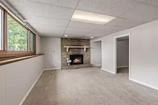 444 County Rd B E, Maplewood, MN 55117 - Photo 33