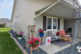 114 6th Ave N E, Elgin, MN 55932 - Photo 7