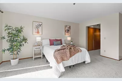 8121 34th Avenue S #303, Bloomington, MN 55425 - Photo 37