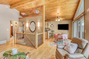 672 S Shore Dr, Detroit Lakes, MN 56501 - Photo 7