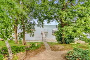 672 S Shore Dr, Detroit Lakes, MN 56501 - Photo 35