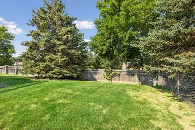 4635 Yorktown Lane N, Plymouth, MN 55442 - Photo 43