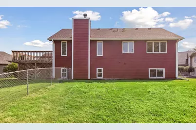 4635 Yorktown Lane N, Plymouth, MN 55442 - Photo 39