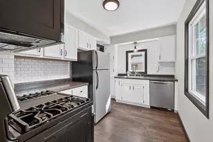 3326 Washburn Ave N, Minneapolis, MN 55412 - Photo 7