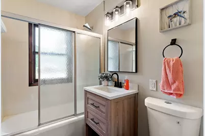 1367 7th Street E, Saint Paul, MN 55106 - Photo 9