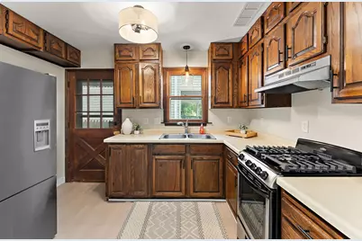1367 7th Street E, Saint Paul, MN 55106 - Photo 5