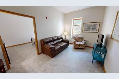 542 Benson Avenue SW #206, Willmar, MN 56201 - Photo 3