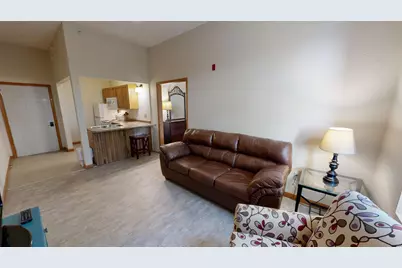 542 Benson Avenue SW #206, Willmar, MN 56201 - Photo 1