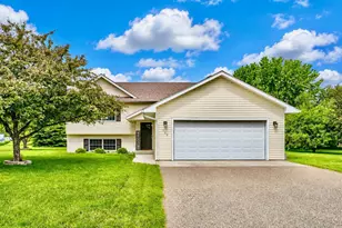 109 French Ct, Roberts, WI 54023 - Photo 1
