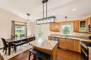 109 French Ct, Roberts, WI 54023 - Photo 11