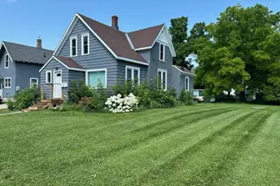 613 3rd St SW, Willmar, MN 56201 - Photo 1