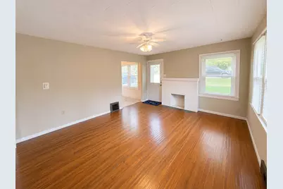 1916 Albion Avenue, Fairmont, MN 56031 - Photo 3