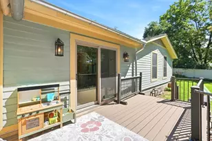 815 Maple St W, Stillwater, MN 55082 - Photo 25