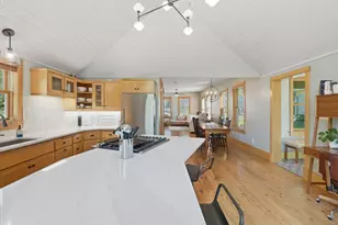 815 Maple St W, Stillwater, MN 55082 - Photo 9