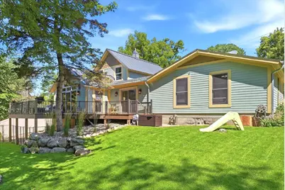 815 Maple Street W, Stillwater, MN 55082 - Photo 27