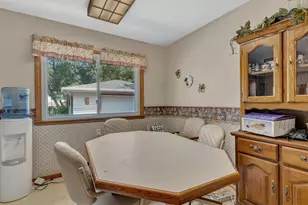 1120 Quincy Ave, Willmar, MN 56201 - Photo 5