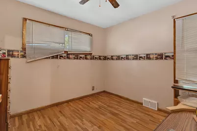 1120 Quincy Avenue, Willmar, MN 56201 - Photo 9