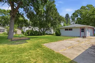 1120 Quincy Ave, Willmar, MN 56201 - Photo 17
